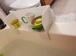 Bathtub Shelf