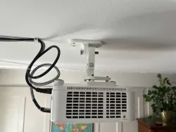 Ceiling projector /beamer mount (compatible with Viewsonic PX701HD)