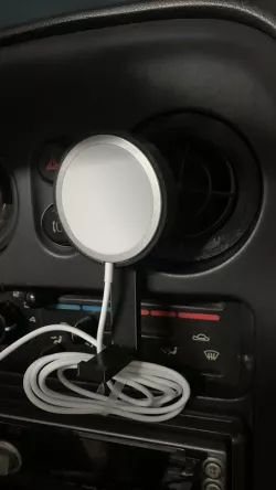 NA Miata MagSafe phone mount