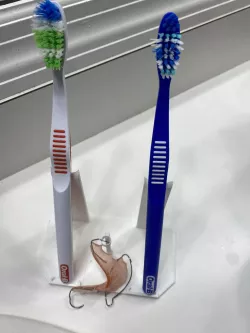 Toothbrush and Retainer Stand/Holder