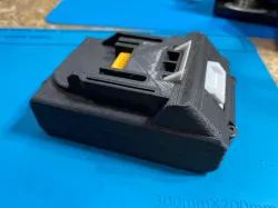 Makita compatible battery, Size of BL1820 4.2Ah, 45Amps, engineered for high power output using 21700's