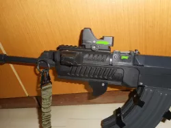 Picatinny tactical handstop and thumbrest foregrip