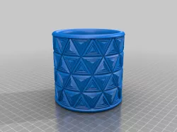 POT WITH TRIANGLE PATTERN