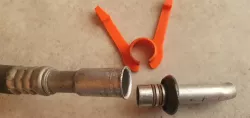 Tool for disconnect air conditionning hose (PSA Brand)
