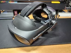 Quest Pro Comfort + FOV Bracket with head strap