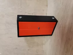 1/10 scale shop cabinet
