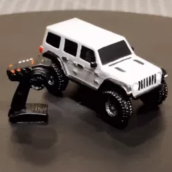 Axial SCX10-III Jeep Wrangler Rubicon JLU 4WD (1/100) for action figures 1/10