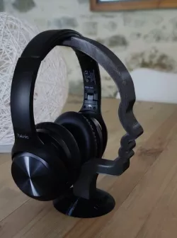 Headphone stand