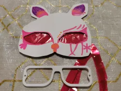 Mask attatchment frame for child