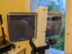 Phone holder for tripod