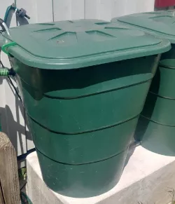 rain barrel cover clamp