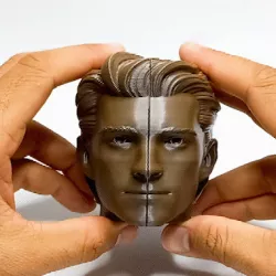 SPIDER-MAN (FACE CHANGE)