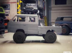 VW Vanagon Doka 1:24 Scale