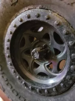 Wheel hubs nuts