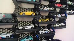Hot Wheels Matchbox Display Case 1:64 Diecast Scaleable Storage