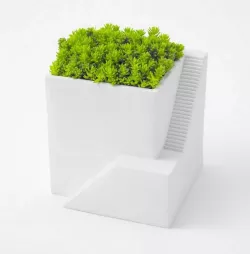 Ienami House Planter