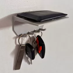 Key hooks with Shelf