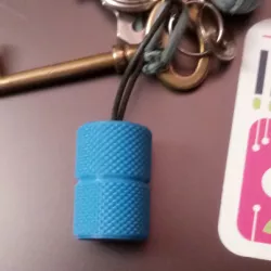 MICRO SD CARD KEYCHAIN