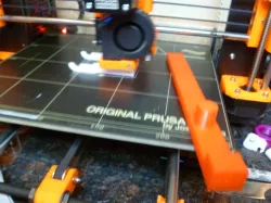 Print removal impacting and encouragement bar