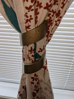 Spiral Curtain Tieback