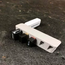 USB Mess-Free Storage
