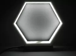 Hexagonal LED lamp