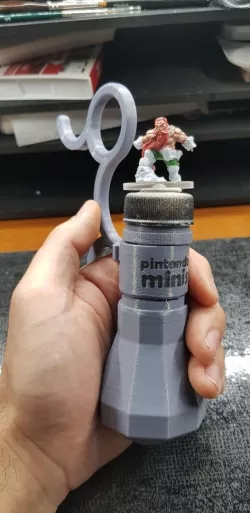 Miniature Holder