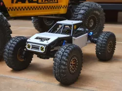 scx24 Goat cage