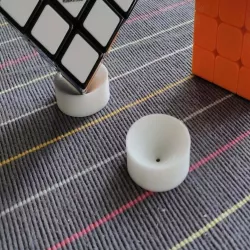 Simple Cube Stand