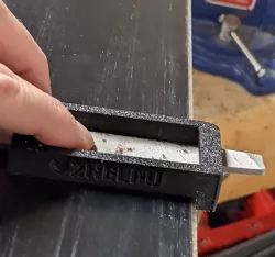 Ski sharpener - base edge 1 degree angle
