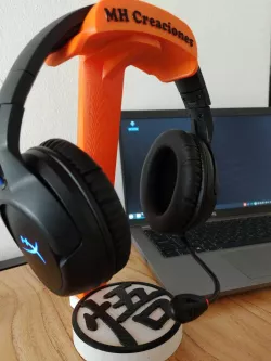 Dragon Ball Z Headphone Stand