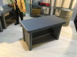 Lab Workbench (1:18 scale)