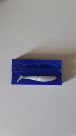 One up shad lure mould