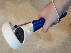 Sword Grips with Knuckle Straps for Oculus Quest 2 controllers