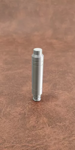 Carson Teva Signal Leg Flare from The Mandalorian TV Show