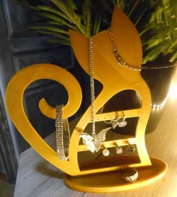 Kitten jewelry holder