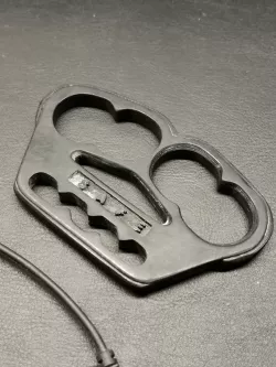 Knuckle duster - functional