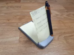 Notes holder (todo-list stand)