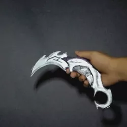 Reaver Karambit