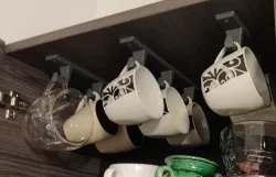 shelf cups holder