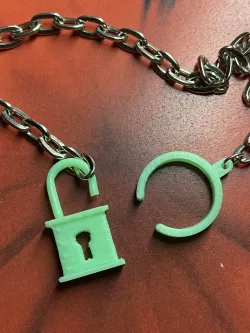 Skeletor Dragon Blaster Handcuff and Padlock - handcuff and padlock