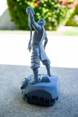 Sub-Zero Statue