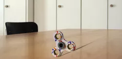 Fidget spinner