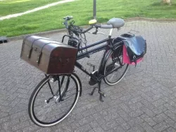 Mount your Chest to your bike