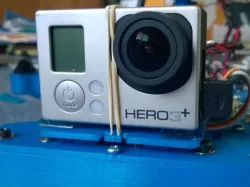 T4 accessory: universal camera plate