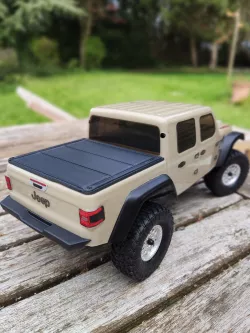Axial SCX24 Jeep Gladiator bed cover with 3 flat panels