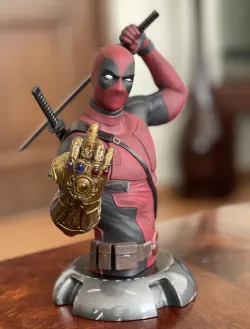 Deadpool Infinity Gauntlet