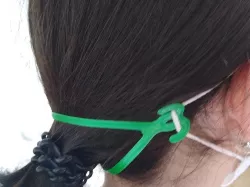 Mask relief for bun or ponny tail hair