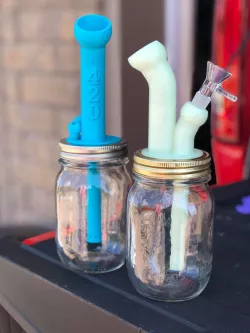 Mason jar water bong bubbler