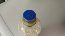Spice cap for PET bottle